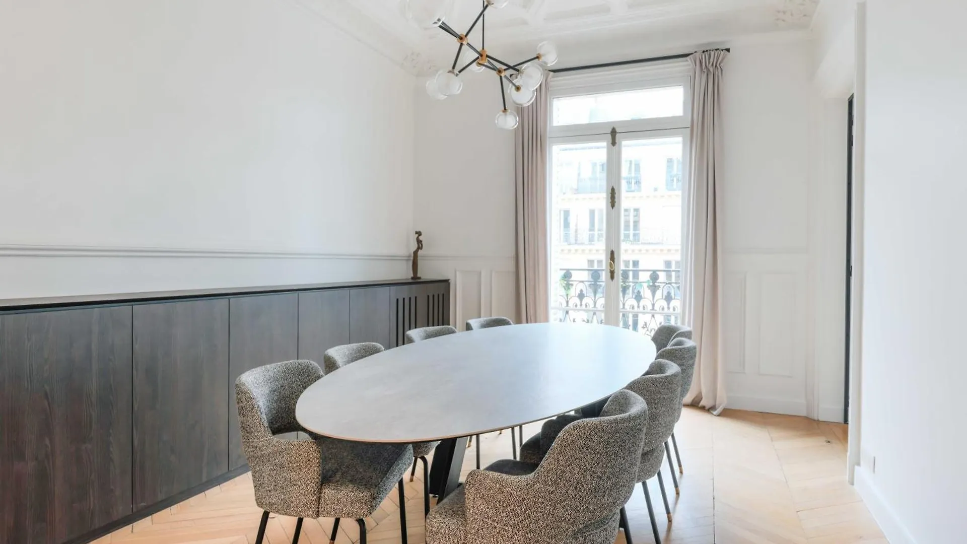 Elegant Apartment - 2Br-4P - Arc De Triomphe Paris 0*,  Frankrig