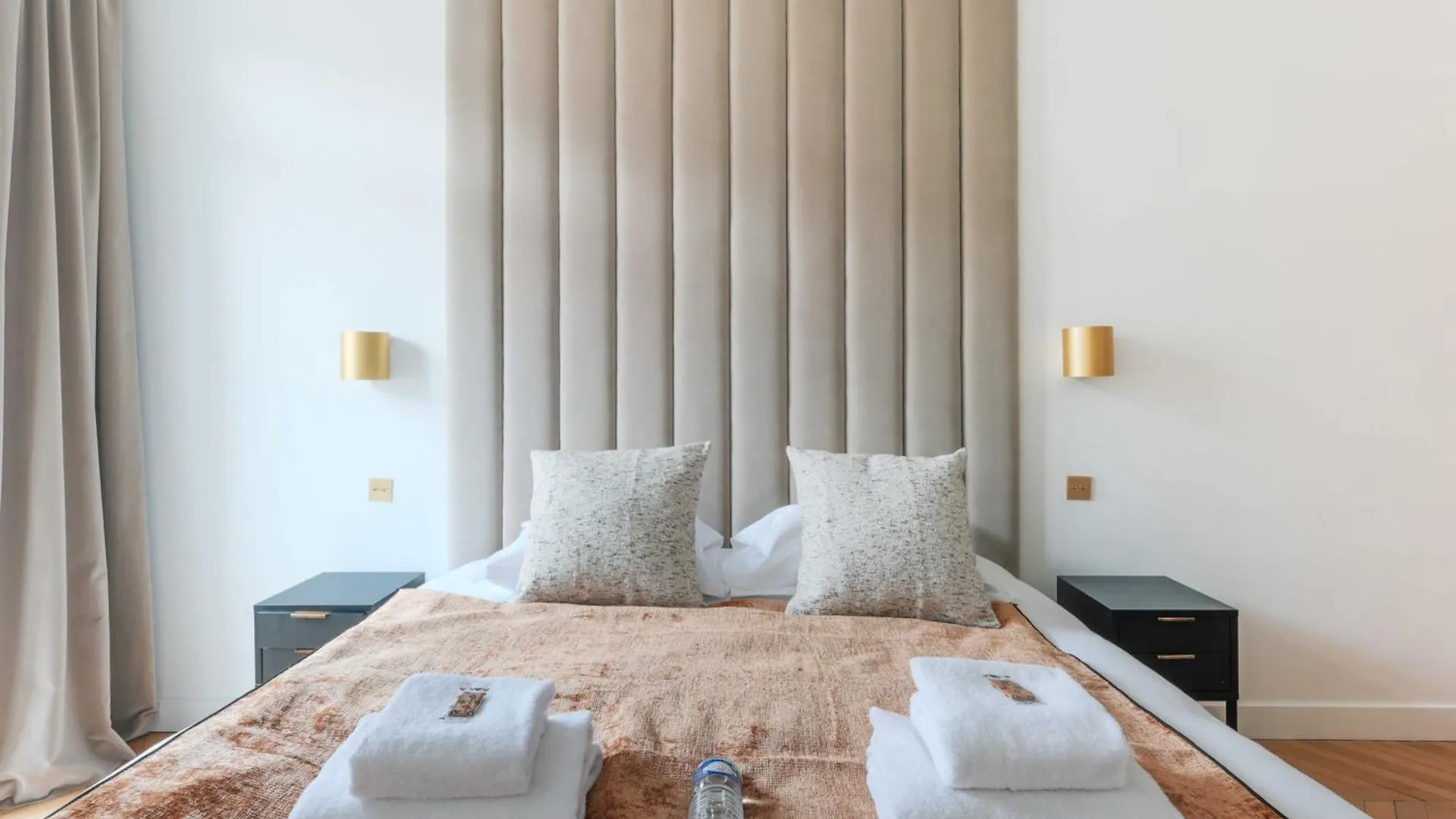 Elegant Apartment - 2Br-4P - Arc De Triomphe Paris