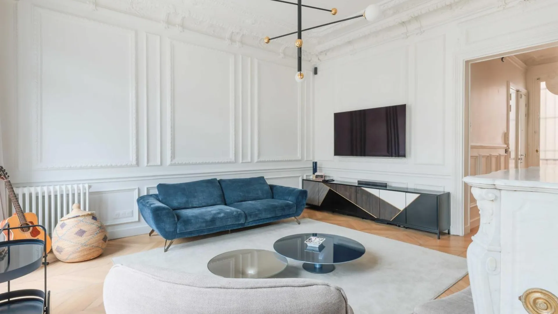 Elegant Apartment - 2Br-4P - Arc De Triomphe Paris France